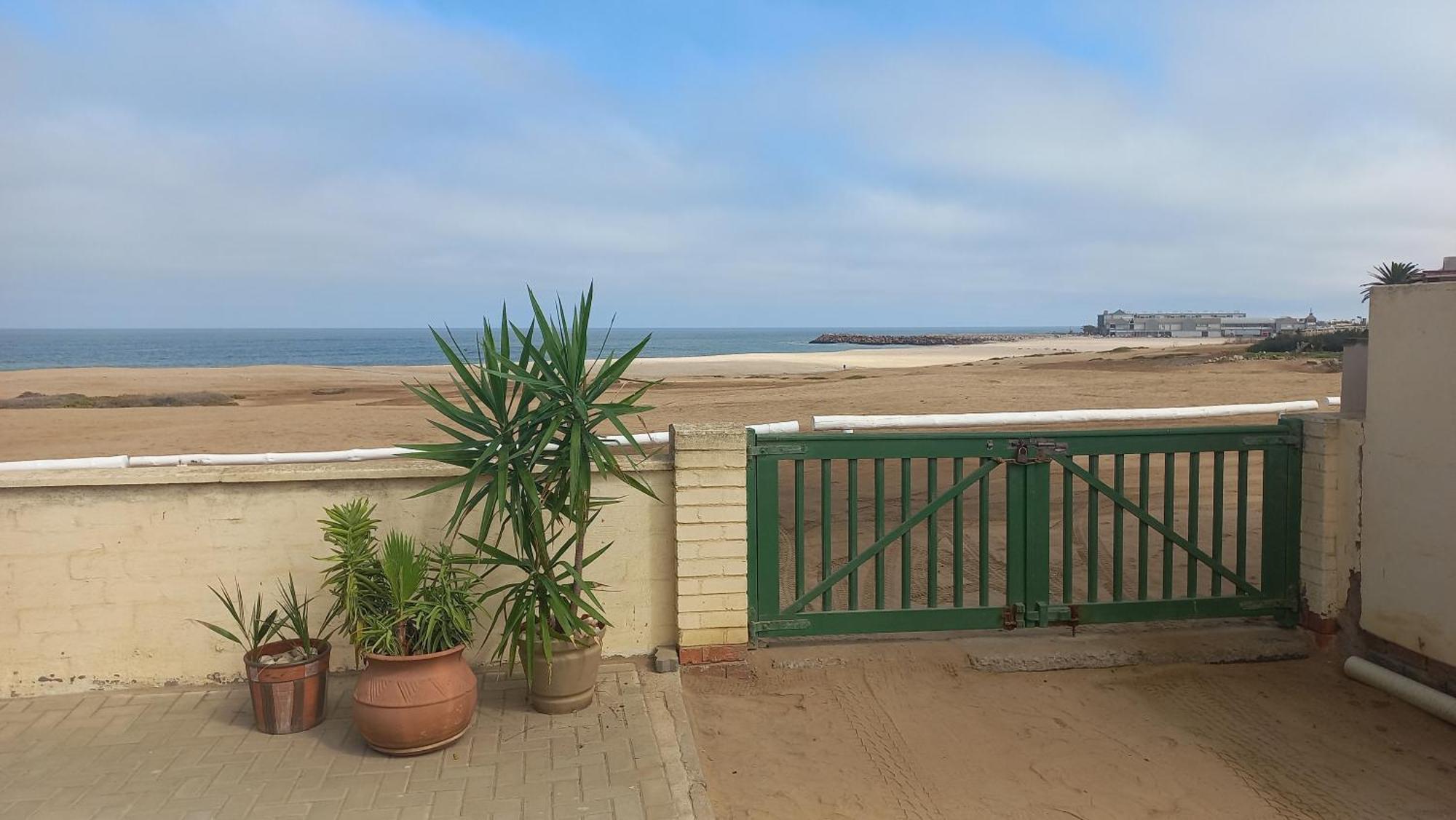 Huisie Langs Die See Swakopmund Buitenkant foto