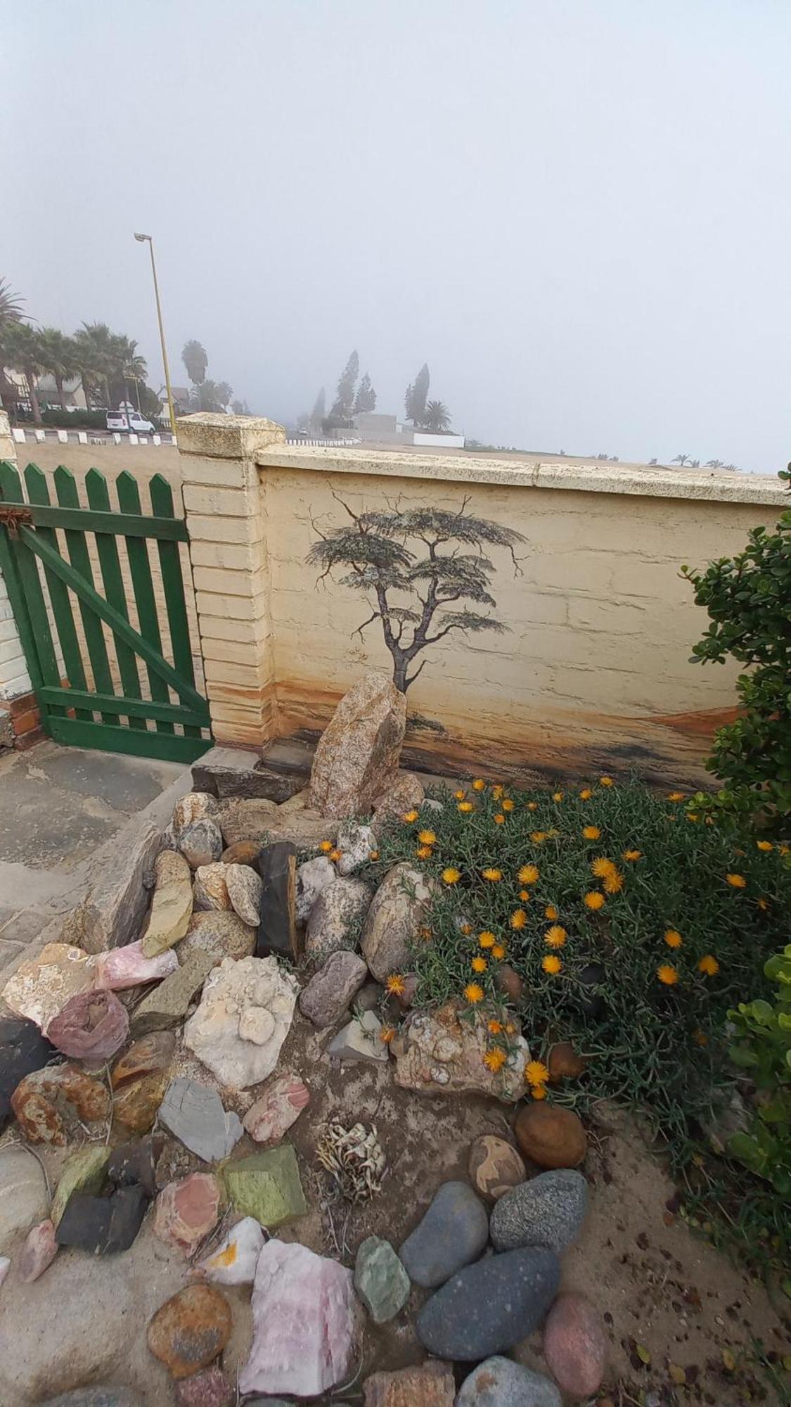 Huisie Langs Die See Swakopmund Buitenkant foto
